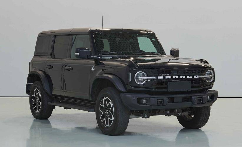 乐鱼福特 Bronco：复古与越野精神的完美化身